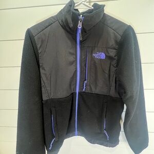 The North Face Womens Full-Zip Denali Fleece Jacket. Black & Purple size XS